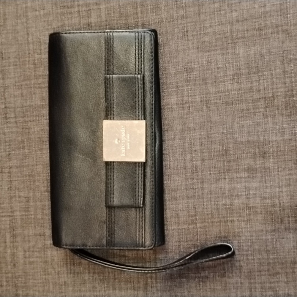 Kate Spade Black Wristlet Wallet